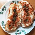 ayakaL7's cooksnap of when they made 朝食に☆　鮭フレーク・マヨトースト.