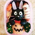 クック3NZ7LG☆'s cooksnap of when they made 『黒猫ジジとかぼちゃ』ハロウィン弁当★.