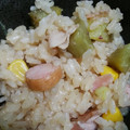 立花六花's cooksnap of when they made ベーコンと丸ごとさつまいもの炊込みご飯.