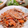 monemaruku's cooksnap of when they made 秋の蓮根とシメジの金平.