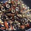 ＋SUN3's cooksnap of when they made お弁当に簡単で甘辛！大豆とひじきの煮物.