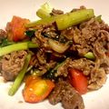 まめなべ's cooksnap of when they made トマト入り★牛肉と小松菜のオイスター炒め.