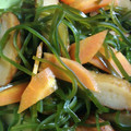 やぁちゃん0420's cooksnap of when they made 切り昆布とさつま揚げと人参の煮物.