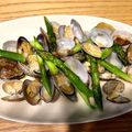 まゆげむし's cooksnap of when they made 簡単！アスパラあさりバターの白ワイン蒸し.