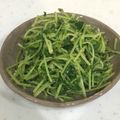 SAYU☆彡's cooksnap of when they made 栄養満点♪豆苗の黒ごま合え★.
