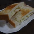 アロエ乳液's cooksnap of when they made 食パン一枚で美味しい簡単ホットサンド.