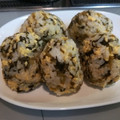 yoshie335's cooksnap of when they made とっても簡単！高菜とそぼろのおにぎり.