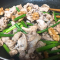 pekosame's cooksnap of when they made にんにくの芽とクルミと豚肉の炒めもの.