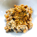 azbjbn's cooksnap of when they made 黒白ごまと七味の納豆.