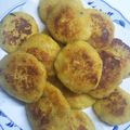 白いmix犬's cooksnap of when they made やさしいお味♪さつまいも餅☆.