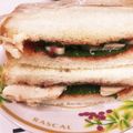 なーなちゃん's cooksnap of when they made 【和サンド】蒸し鶏と大葉の梅トマサンド.