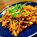 ちゃちゃまる26's cooksnap of when they made 豚こまとじゃがいもの辛みそ炒め.