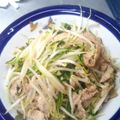 Okecchan's cooksnap of when they made 簡単！格安！豚バラ炒め　もやし＆豆苗.
