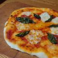 narimimama's cooksnap of when they made 我が家のピザ★マルゲリータ♬.