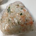 すごめ's cooksnap of when they made 鮭フレ大葉の混ぜご飯～まぜただけぇ～.