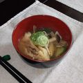 あっつまーく's cooksnap of when they made 簡単♬じゃがいもと玉ねぎ きのこの味噌汁.