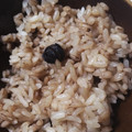 tahiuu's cooksnap of when they made さくらごはんに黒豆茶の出がらし.
