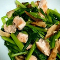 mmiom's cooksnap of when they made 簡単！銀鮭きのこ小松菜の出汁オイル炒め.