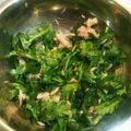 はるりひょん's cooksnap of when they made 春菊とツナのサラダ.