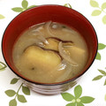ChunChun☆≡'s cooksnap of when they made 茄子と さつま芋と玉ねぎの お味噌汁.