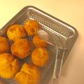 2525miu's cooksnap of when they made ころころ可愛い♥サーターアンダギー.
