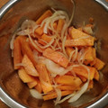 くいしんぼんぼん's cooksnap of when they made さっぱり美味しい♪柿と玉ねぎのマリネ☆.