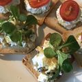 Yokchina's cooksnap of when they made ❖ハーブリコッタでクロスティーニ❖.