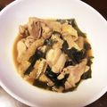 チュン子☆'s cooksnap of when they made 簡単鶏もも肉とわかめとうすあげの煮物.