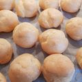 ジェイミー７'s cooksnap of when they made 素朴なカスタードシュークリーム.