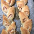 くまの子ども's cooksnap of when they made カリッとモチッと♪チーズ入りベーコンエピ.