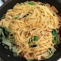 yuri242010's cooksnap of when they made キノコとベーコンの和風パスタ.