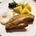 クック6TCMZU☆'s cooksnap of when they made 作り置き塩豚でスモーク手作りベーコン.