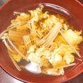 ステルトミチル's cooksnap of when they made 昼夕おもてなし♪エノキタケ入りかきたま汁.