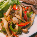 chibijuju's cooksnap of when they made 3食ピーマンとしめじのマヨ炒め.