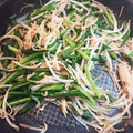 masya_71's cooksnap of when they made 簡単＊お弁当にも◎ニラもやしえのき炒め.