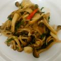 バウンド's cooksnap of when they made ✿キノコたちのピリ辛炒め✿.