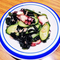 ☆魔矢☆'s cooksnap of when they made タコとワカメときゅうりのシーチキン酢の物.