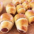 knkt_az's cooksnap of when they made 手作りバターロール で ソーセージロール.