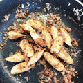 なおぴんズ's cooksnap of when they made お弁当に◎魚肉ソーセージのマヨ醤油炒め.