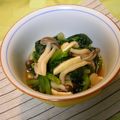 nekoland's cooksnap of when they made 常備菜あと1品に✩小松菜と大根の油揚げ煮.