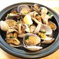 mayuyuキッチン's cooksnap of when they made あさりと舞茸の酒バター蒸し.