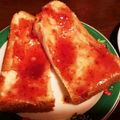 すみま～る's cooksnap of when they made ジャムとクリチのトースト.