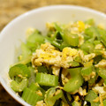 saki1010's cooksnap of when they made 栄養満点簡単一品♪セロリと塩こんぶ卵炒め.