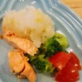 ごまちゃん1106's cooksnap of when they made レンジで離乳食9～11＊鮭のおろしがけ.