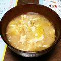 こともみ's cooksnap of when they made 白菜とふわふわ卵の味噌汁.
