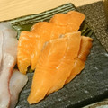 あず7225's cooksnap of when they made 旨み凝縮サーモンの昆布締め.