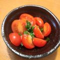 ハッピーみっけ♪'s cooksnap of when they made 塩酒粕入万能ネギ油で旨♪トマトサラダ.