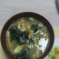 ぽりん⭐︎'s cooksnap of when they made 新玉ねぎとわかめ・卵のスープ.