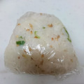 るこたん♪'s cooksnap of when they made ごまとネギが美味しい簡単おにぎり.