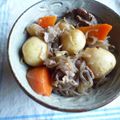 おポチ's cooksnap of when they made こんにゃくが美味しい!!　肉じゃが.